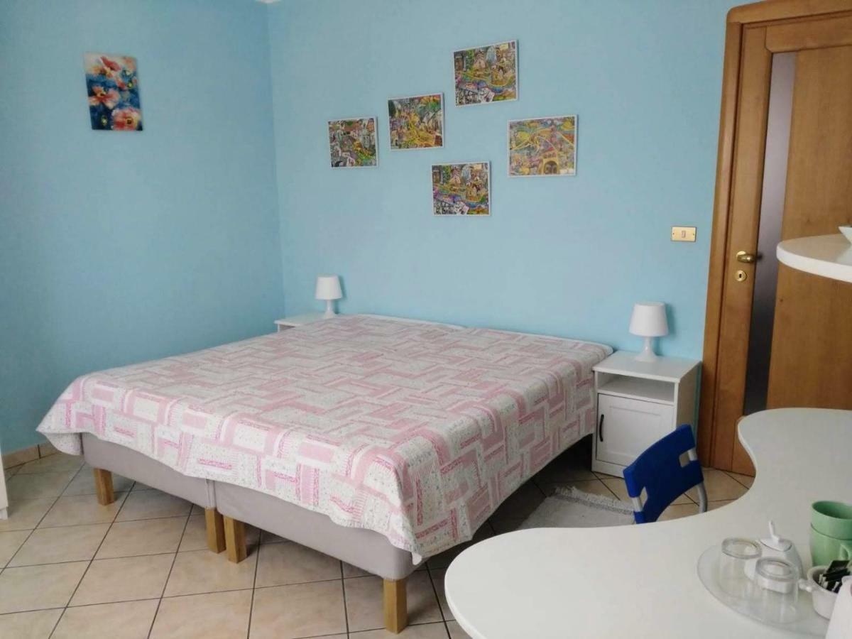 La Casa Di Prosa Cervere Exterior foto